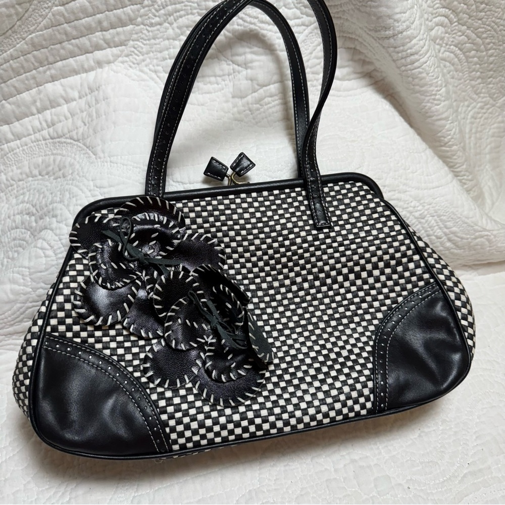 Vintage Isabella Fiore Handbag